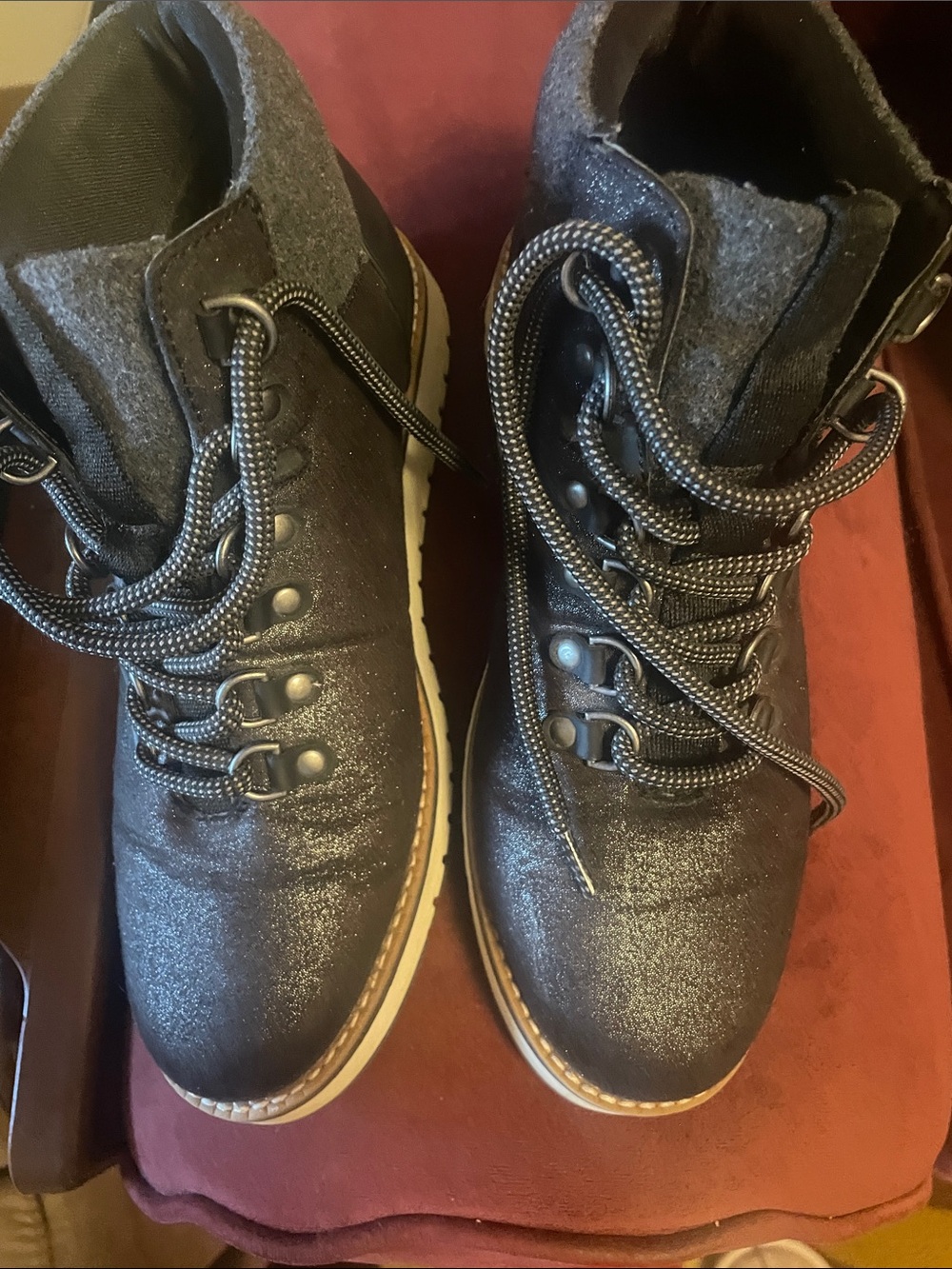 Kids Sparkle Outdoor Lace-Up Boots in Black